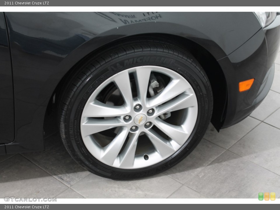 2011 Chevrolet Cruze LTZ Wheel and Tire Photo #69293430