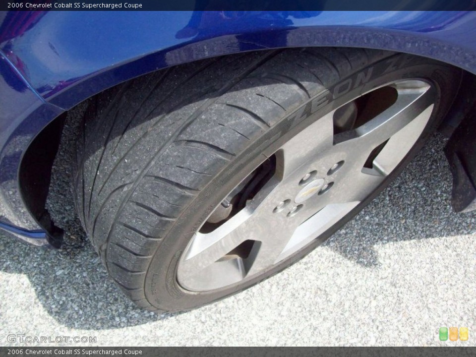 2006 Chevrolet Cobalt SS Supercharged Coupe Wheel and Tire Photo #69323010