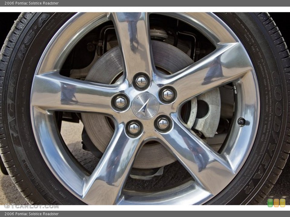 2006 Pontiac Solstice Roadster Wheel and Tire Photo #69325575