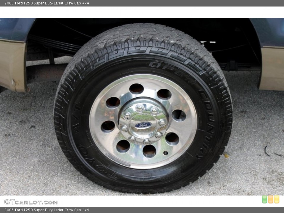 2005 Ford F250 Super Duty Lariat Crew Cab 4x4 Wheel and Tire Photo #69375322