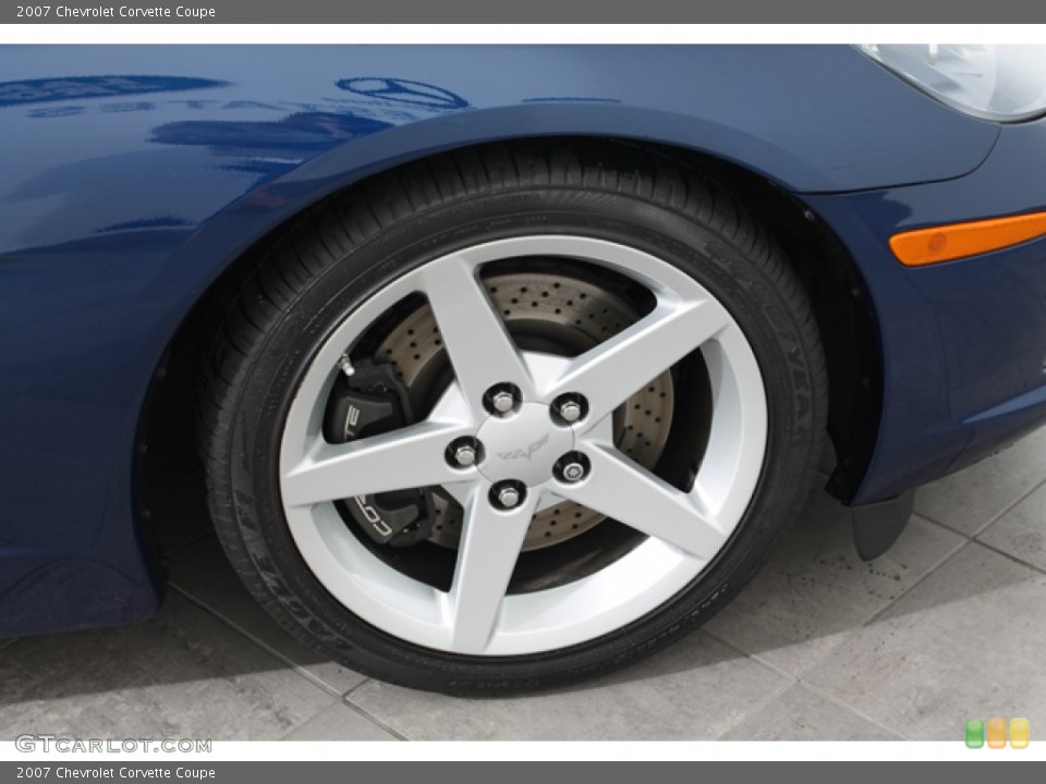 2007 Chevrolet Corvette Coupe Wheel and Tire Photo #69381508