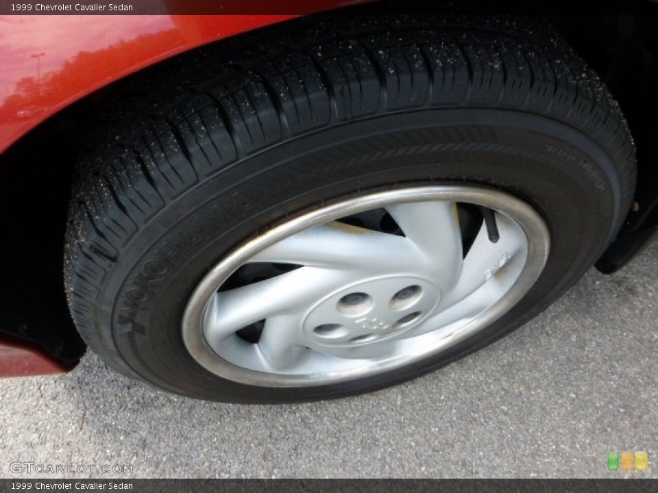 1999 Chevrolet Cavalier Sedan Wheel and Tire Photo #69385747
