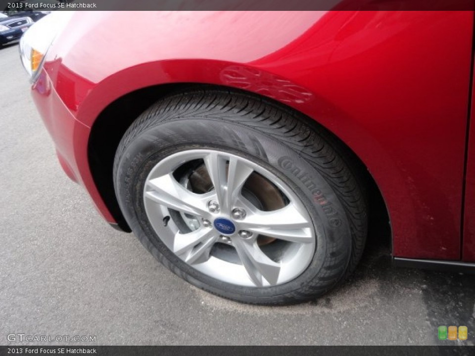 2013 Ford Focus SE Hatchback Wheel and Tire Photo #69394138