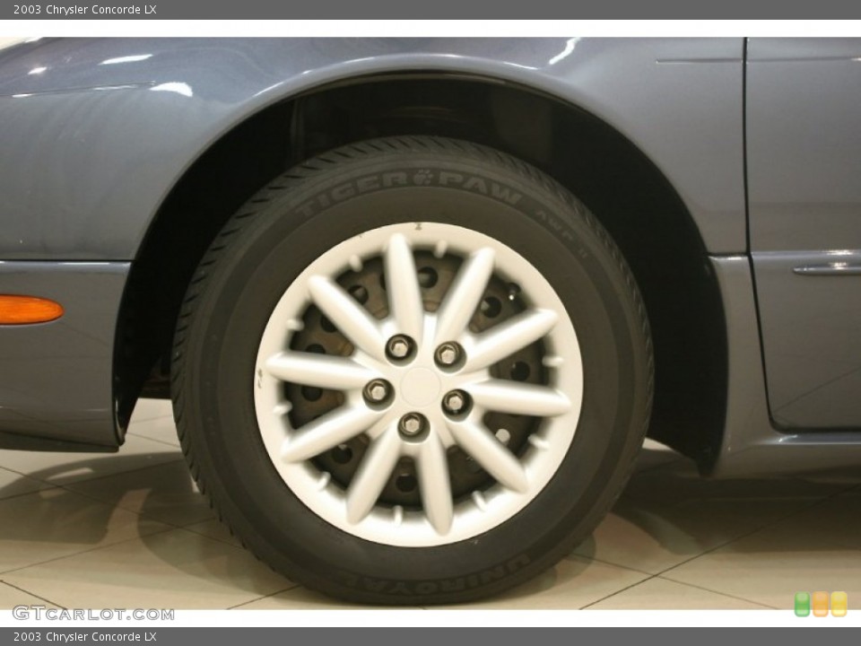 2003 Chrysler Concorde LX Wheel and Tire Photo #69397354