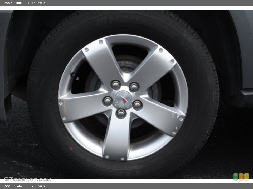 2006 Pontiac Torrent AWD Wheel and Tire Photo #69403159