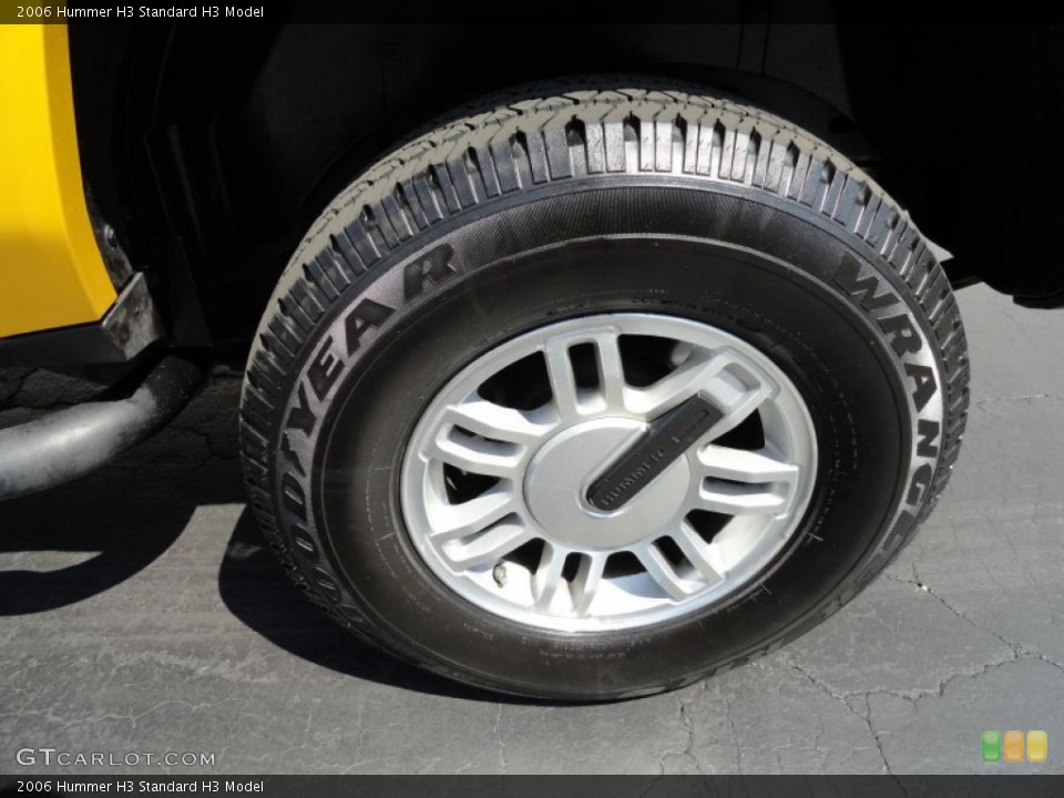 2006 Hummer H3  Wheel and Tire Photo #69411532