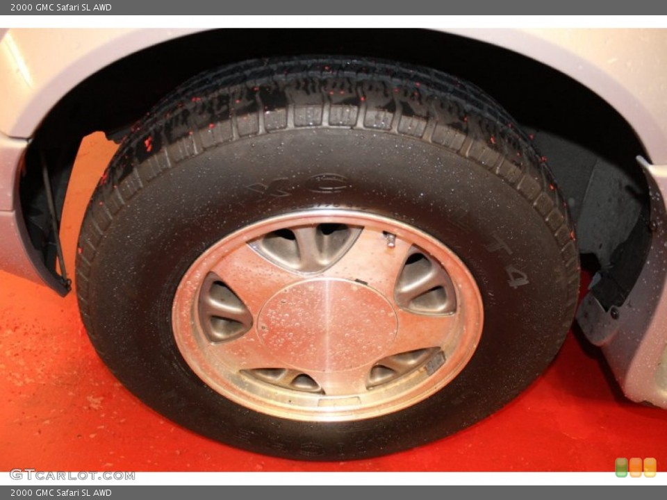 2000 GMC Safari SL AWD Wheel and Tire Photo #69413632
