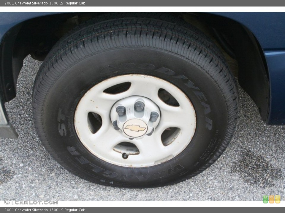 2001 Chevrolet Silverado 1500 LS Regular Cab Wheel and Tire Photo #69424771