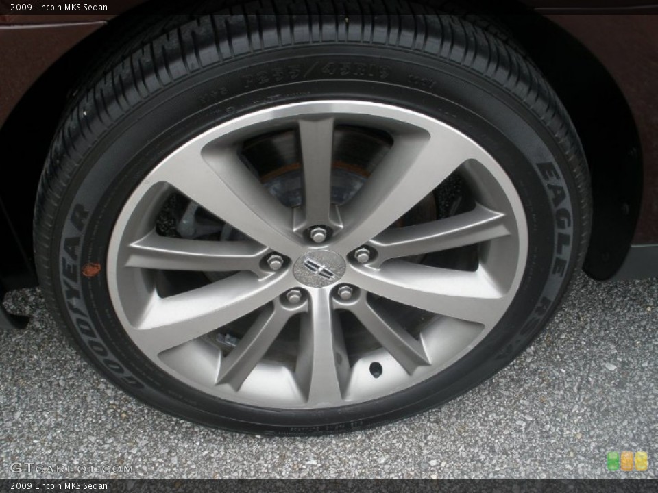 2009 Lincoln MKS Sedan Wheel and Tire Photo #69425491