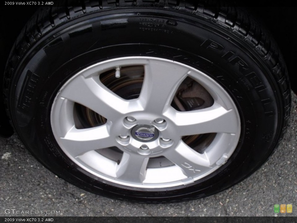 2009 Volvo XC70 3.2 AWD Wheel and Tire Photo #69449098