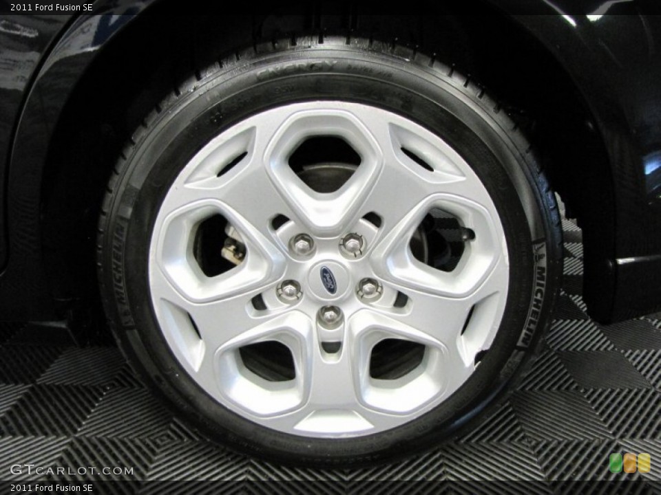 2011 Ford Fusion SE Wheel and Tire Photo #69477349