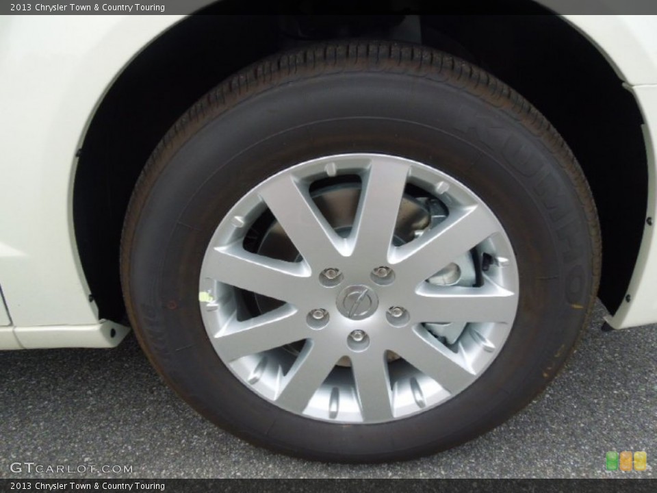 2013 Chrysler Town & Country Touring Wheel and Tire Photo #69500911