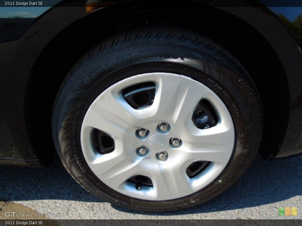 2013 Dodge Dart SE Wheel and Tire Photo #69534232