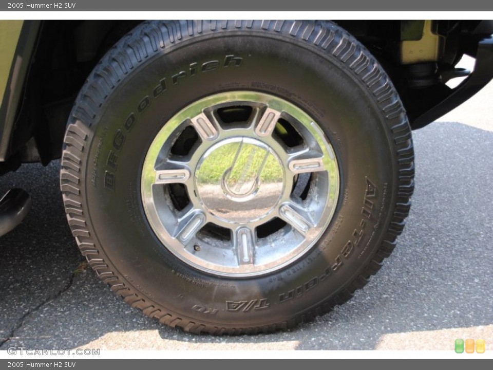 2005 Hummer H2 SUV Wheel and Tire Photo #69549771