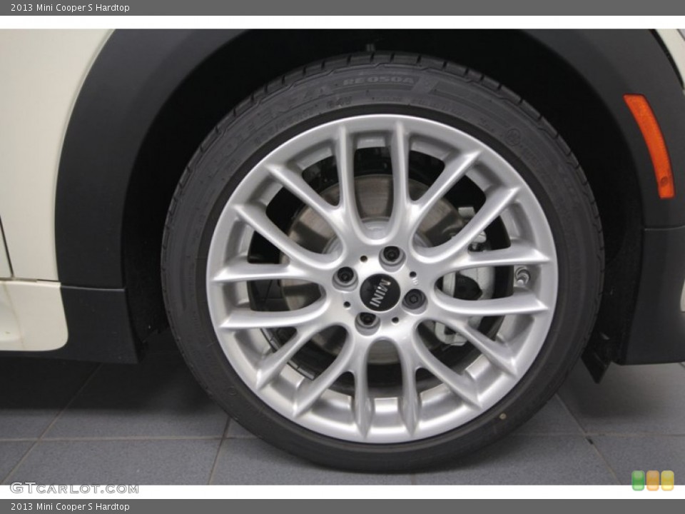 2013 Mini Cooper S Hardtop Wheel and Tire Photo #69553860
