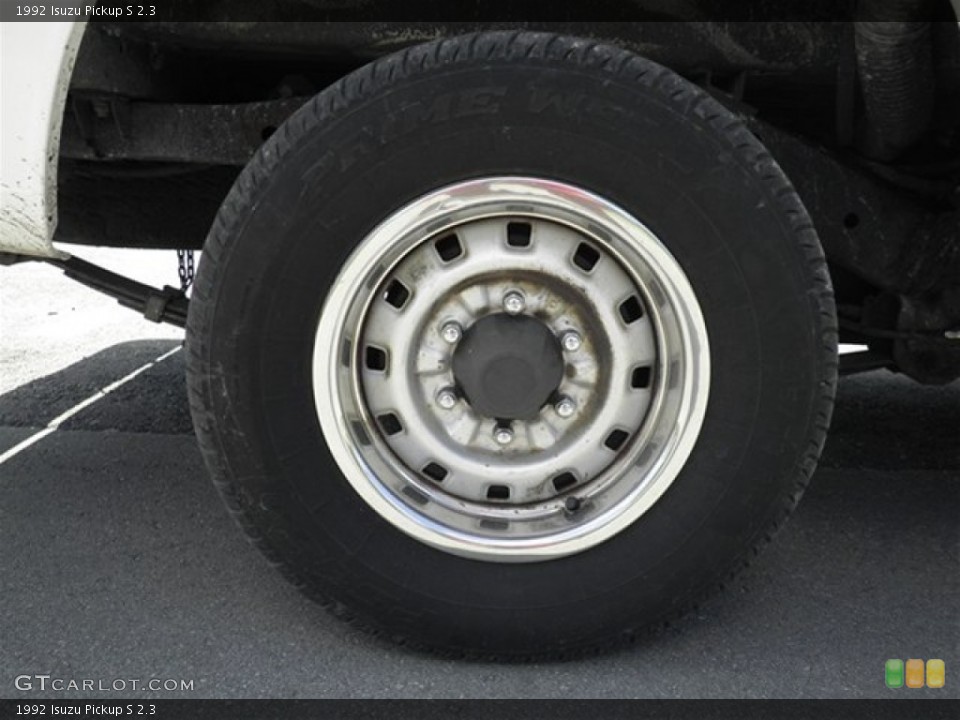 1992 Isuzu Pickup S 2.3 Wheel and Tire Photo #69620658