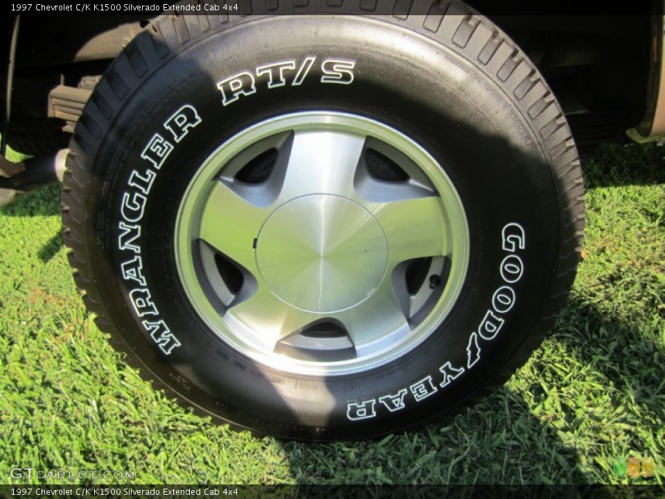 1997 Chevrolet C/K K1500 Silverado Extended Cab 4x4 Wheel and Tire Photo #69621201