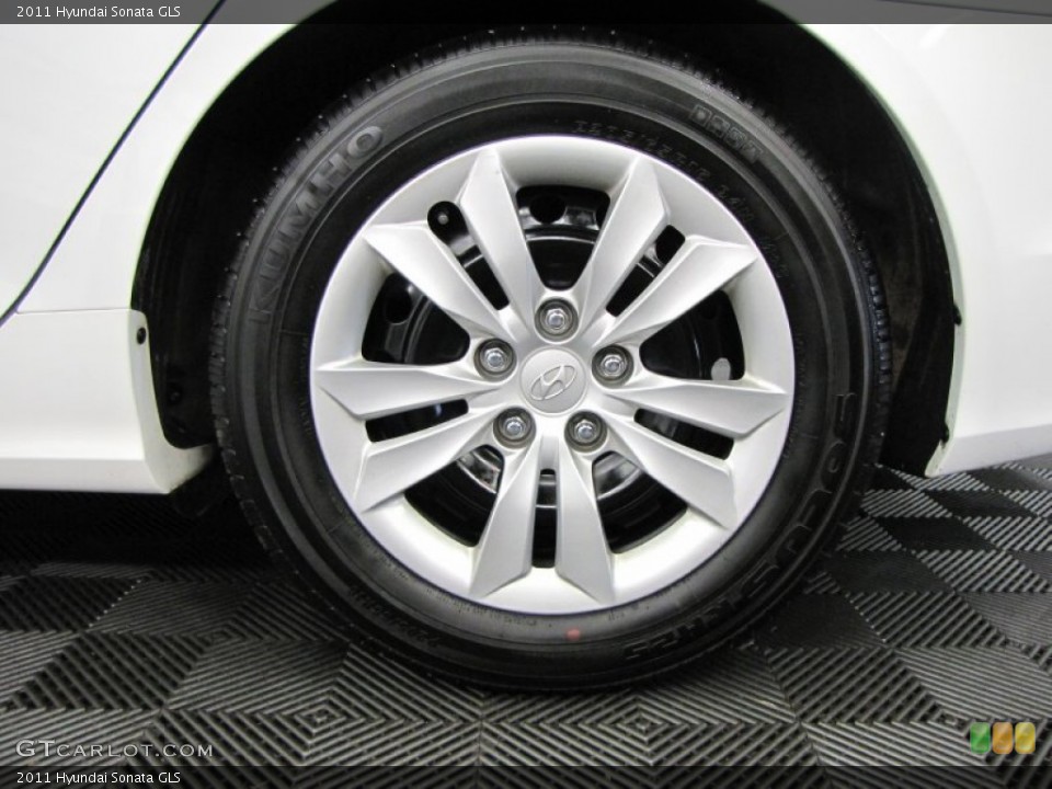 2011 Hyundai Sonata GLS Wheel and Tire Photo #69631018