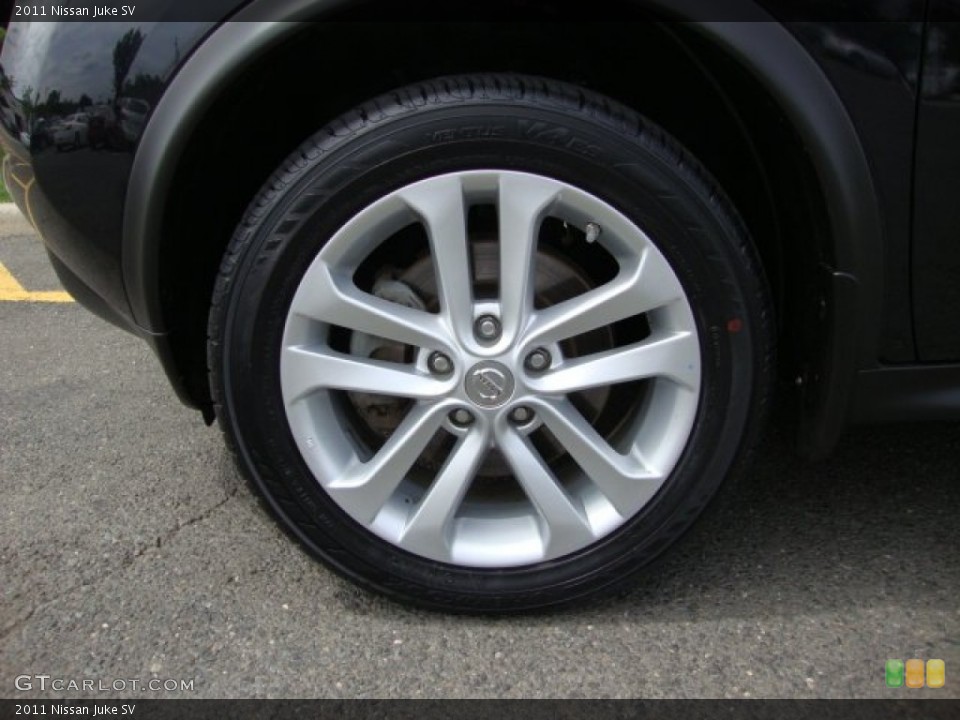2011 Nissan Juke SV Wheel and Tire Photo #69643603