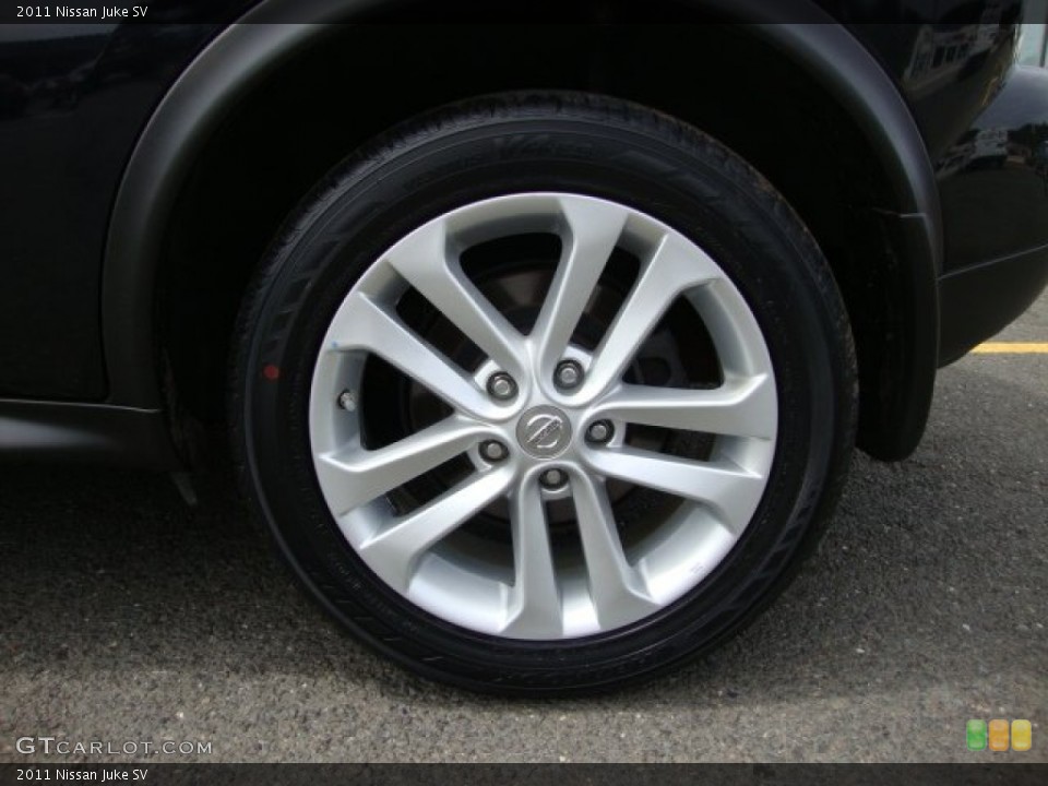 2011 Nissan Juke SV Wheel and Tire Photo #69643609