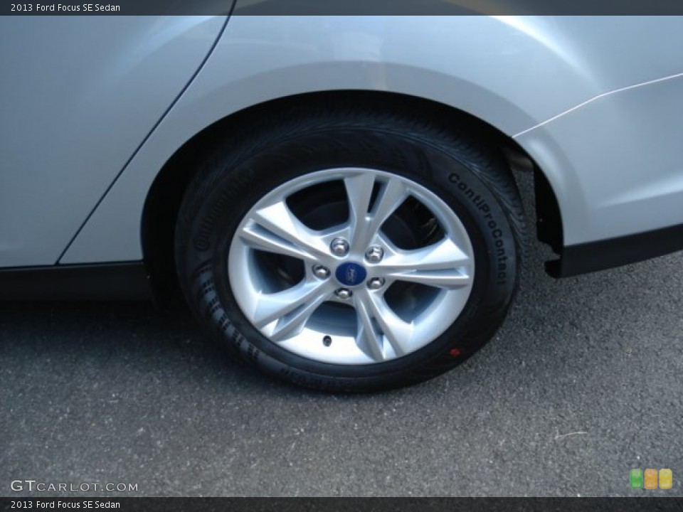 2013 Ford Focus SE Sedan Wheel and Tire Photo #69656239