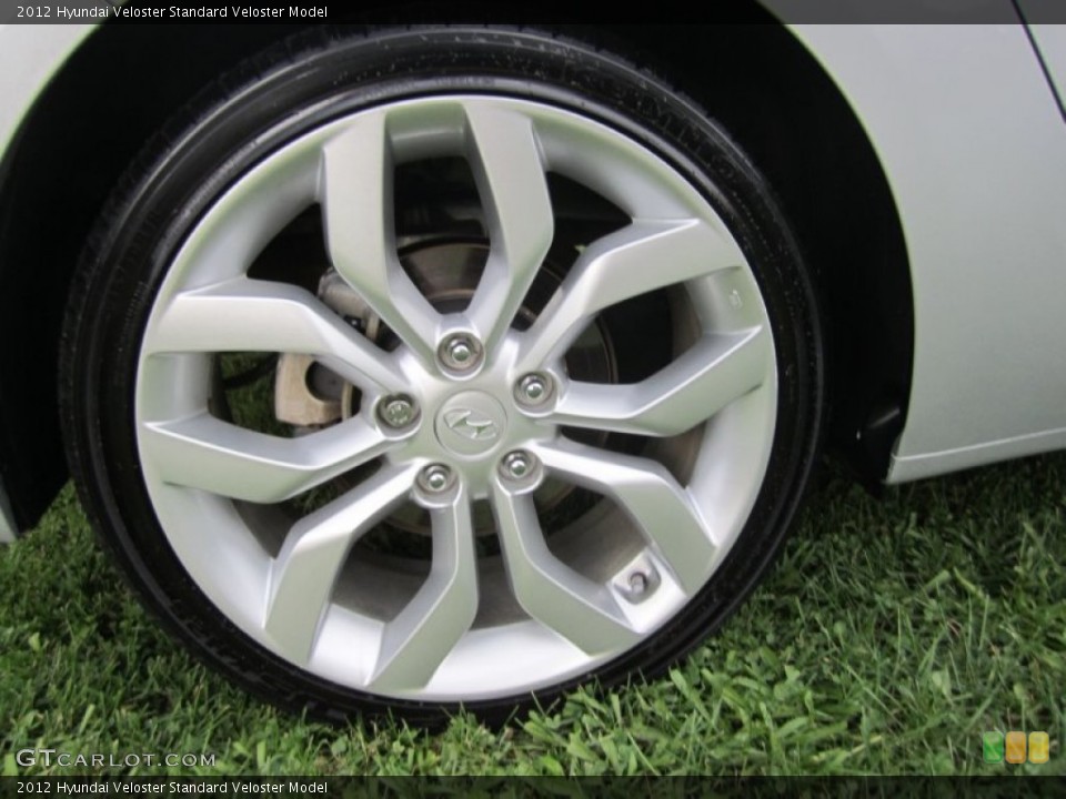 2012 Hyundai Veloster  Wheel and Tire Photo #69658827
