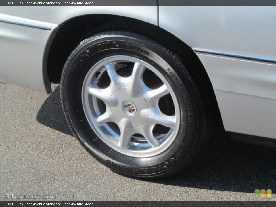2001 Buick Park Avenue  Wheel and Tire Photo #69688287