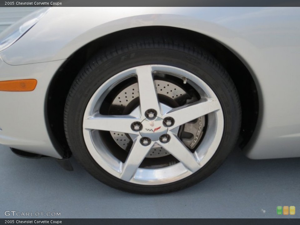 2005 Chevrolet Corvette Coupe Wheel and Tire Photo #69699429