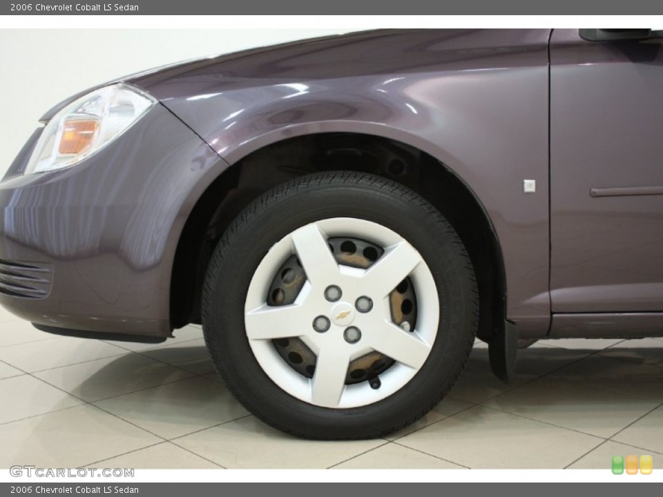 2006 Chevrolet Cobalt LS Sedan Wheel and Tire Photo #69722364