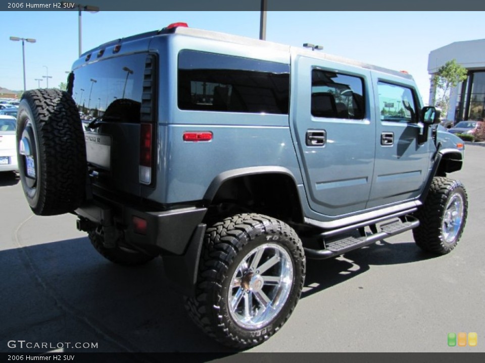 2006 Hummer H2 Custom Wheel and Tire Photo #69725400