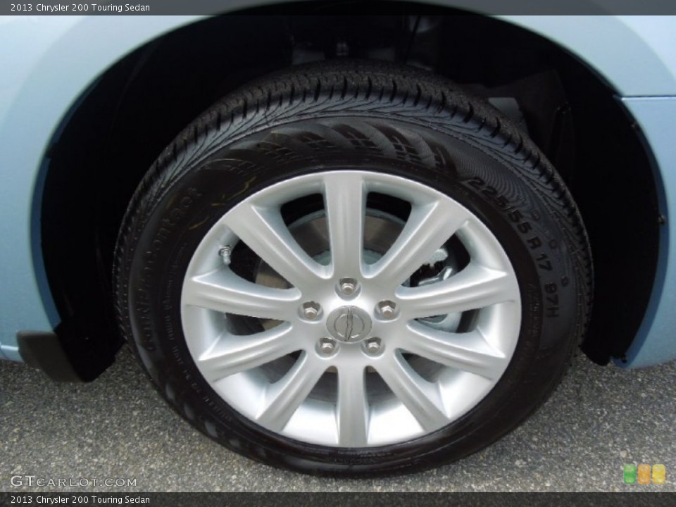 2013 Chrysler 200 Touring Sedan Wheel and Tire Photo #69780250