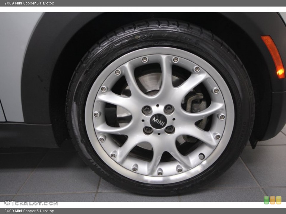 2009 Mini Cooper S Hardtop Wheel and Tire Photo #69793237