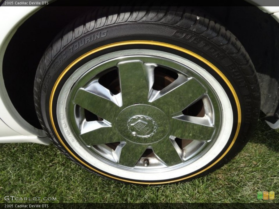 2005 Cadillac DeVille DTS Wheel and Tire Photo #69797335