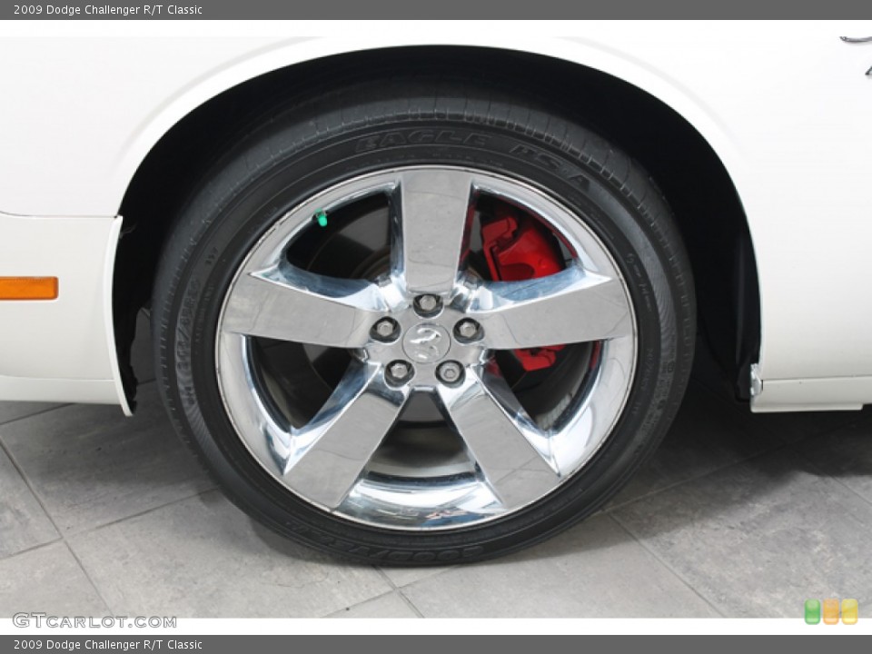2009 Dodge Challenger R/T Classic Wheel and Tire Photo #69825904