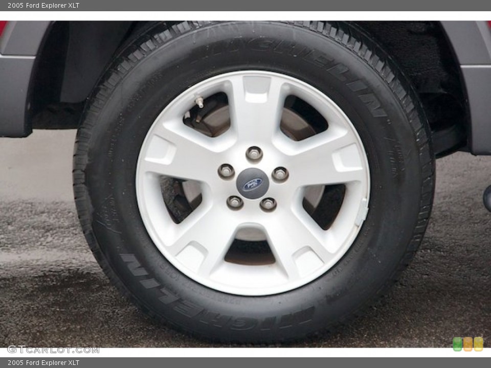 2005 Ford Explorer XLT Wheel and Tire Photo #69827926
