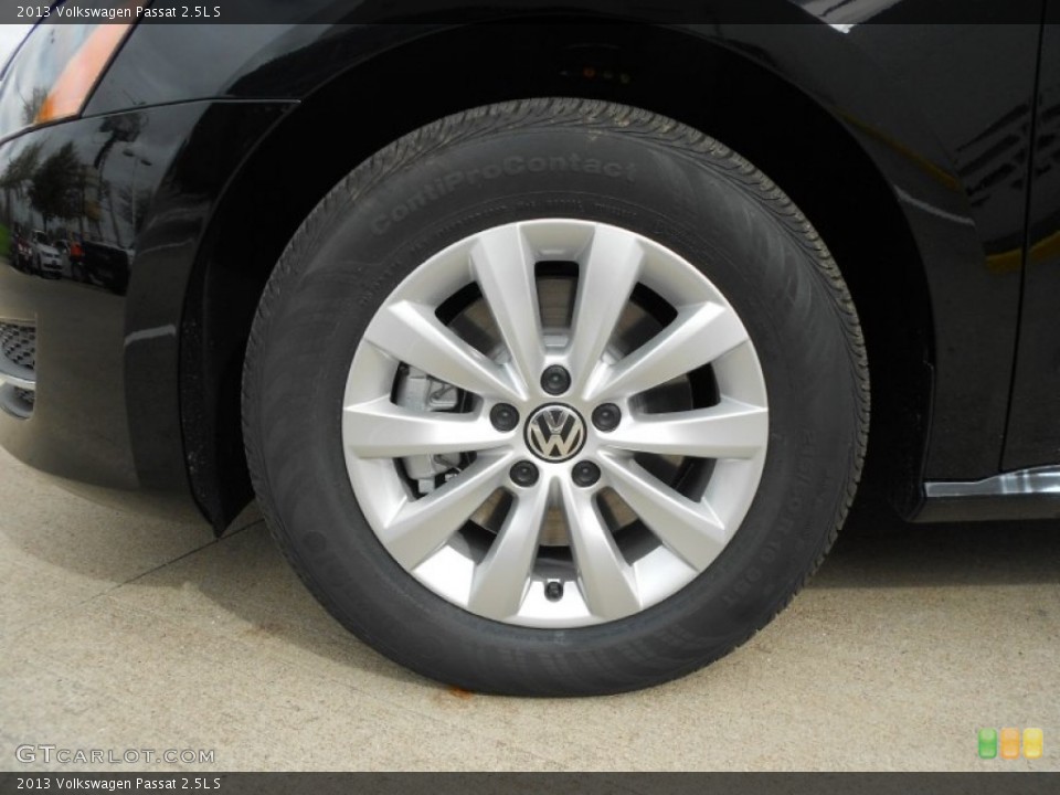 2013 Volkswagen Passat 2.5L S Wheel and Tire Photo #70045204