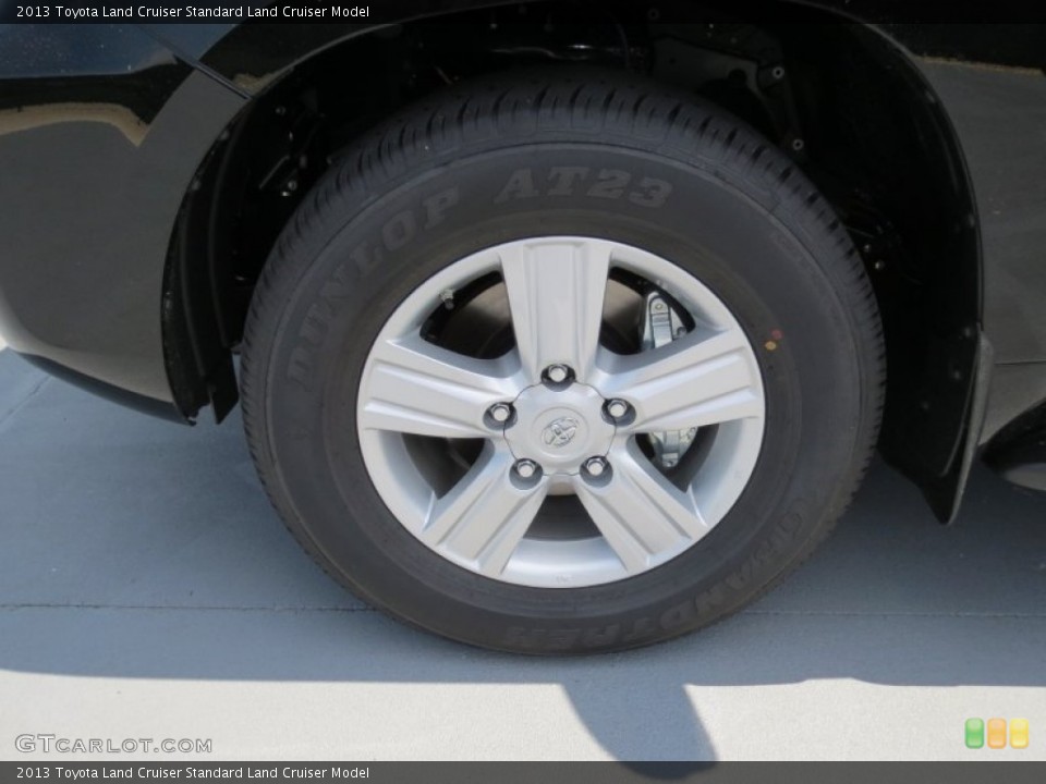 2013 Toyota Land Cruiser Wheels and Tires