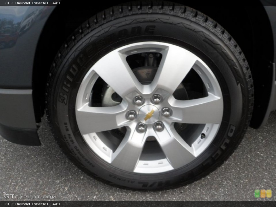 2012 Chevrolet Traverse LT AWD Wheel and Tire Photo #70071553