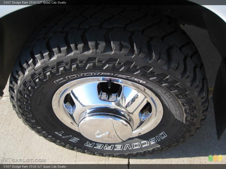 2007 Dodge Ram 3500 SLT Quad Cab Dually Wheel and Tire Photo #70085087