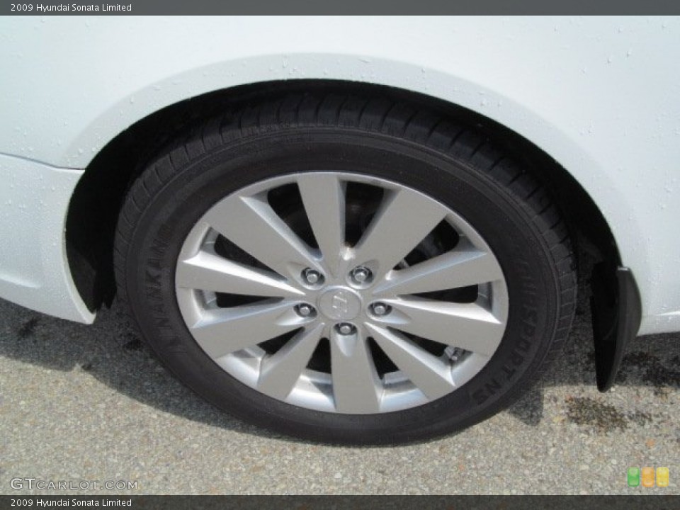 2009 Hyundai Sonata Limited Wheel and Tire Photo #70097481