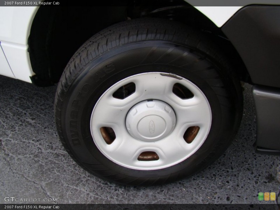 2007 Ford F150 XL Regular Cab Wheel and Tire Photo #70101198