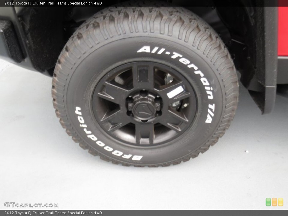 2012 Toyota FJ Cruiser Trail Teams Special Edition 4WD Wheel and Tire Photo #70169993