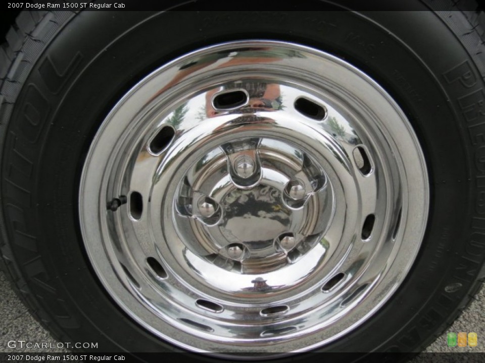 2007 Dodge Ram 1500 ST Regular Cab Wheel and Tire Photo #70237537