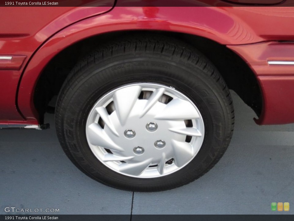 1991 Toyota Corolla LE Sedan Wheel and Tire Photo #70249408