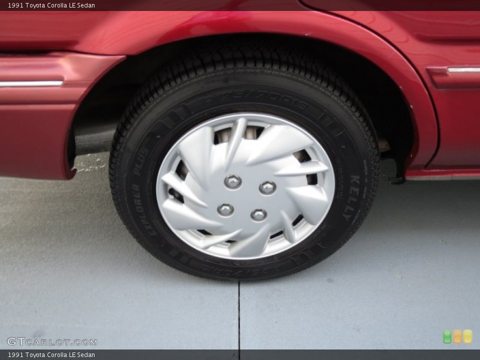 1991 Toyota Corolla LE Sedan Wheel and Tire Photo #70249414