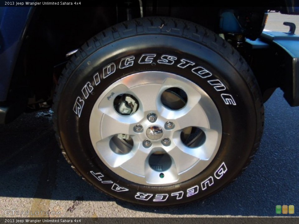2013 Jeep Wrangler Unlimited Sahara 4x4 Wheel and Tire Photo #70260121