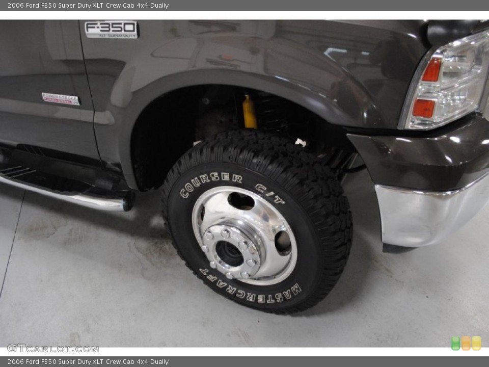 2006 Ford F350 Super Duty XLT Crew Cab 4x4 Dually Wheel and Tire Photo #70270966