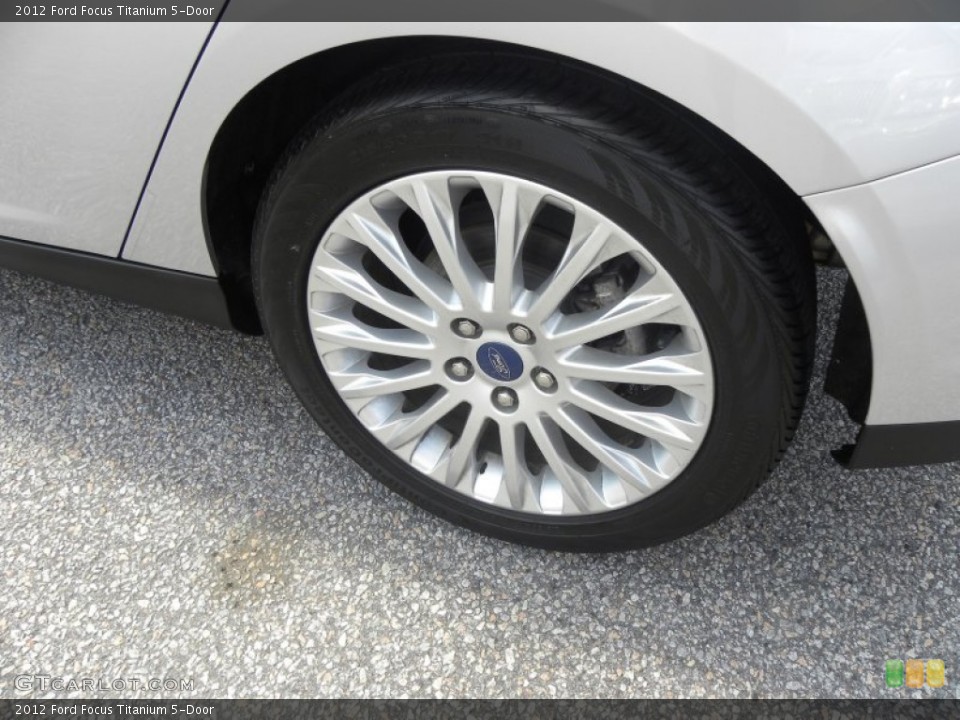 2012 Ford Focus Titanium 5-Door Wheel and Tire Photo #70333566