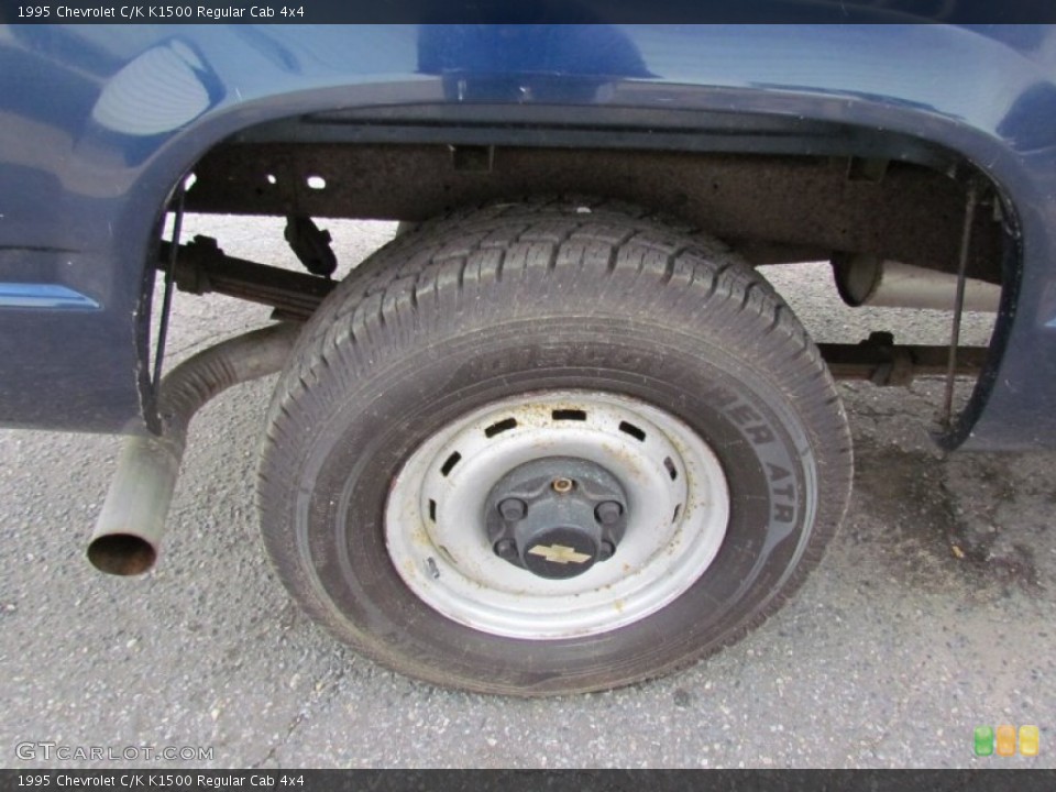 1995 Chevrolet C/K K1500 Regular Cab 4x4 Wheel and Tire Photo #70356060