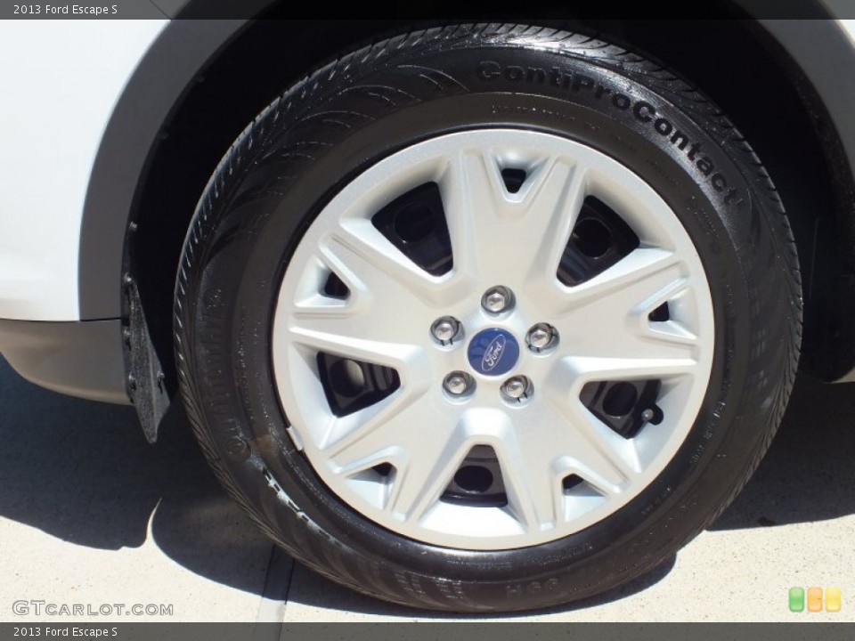 2013 Ford Escape S Wheel and Tire Photo #70365228